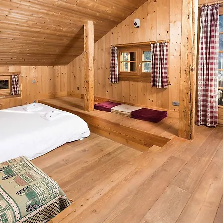 Chalet Chalet Le Bornian All Year *