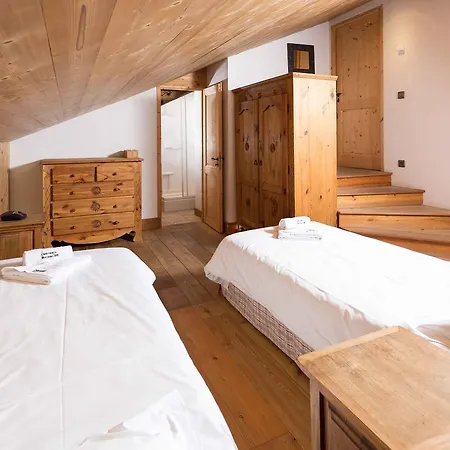 Chalet Chalet Le Bornian All Year *